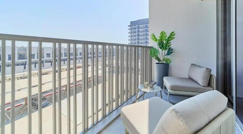 Cozy Corner In Mag Apartment Dubai